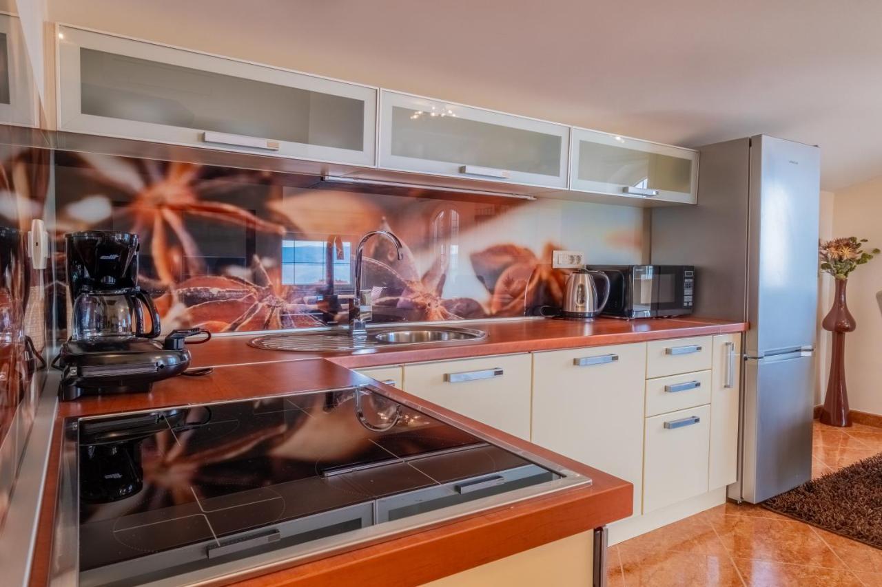 Apartments Laganini โนวีวีโนดอลสกี ภายนอก รูปภาพ